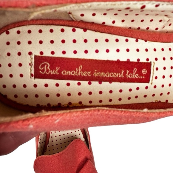 But Another Innocent Tale Peach Color Wool Retro Betty Boop/Bow Heels Sz 7.5 - Picture 8 of 9